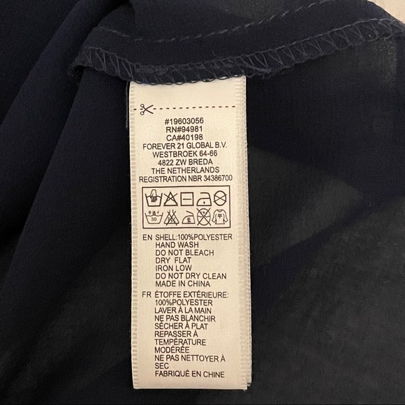 2/$20 Forever 21 chiffon tie top - Picture 5 of 5